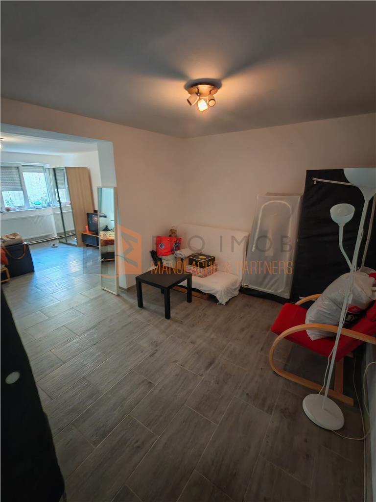 EXCLUSIVITATE! Apartament 4 camere cf 1 zona sos. Brailei