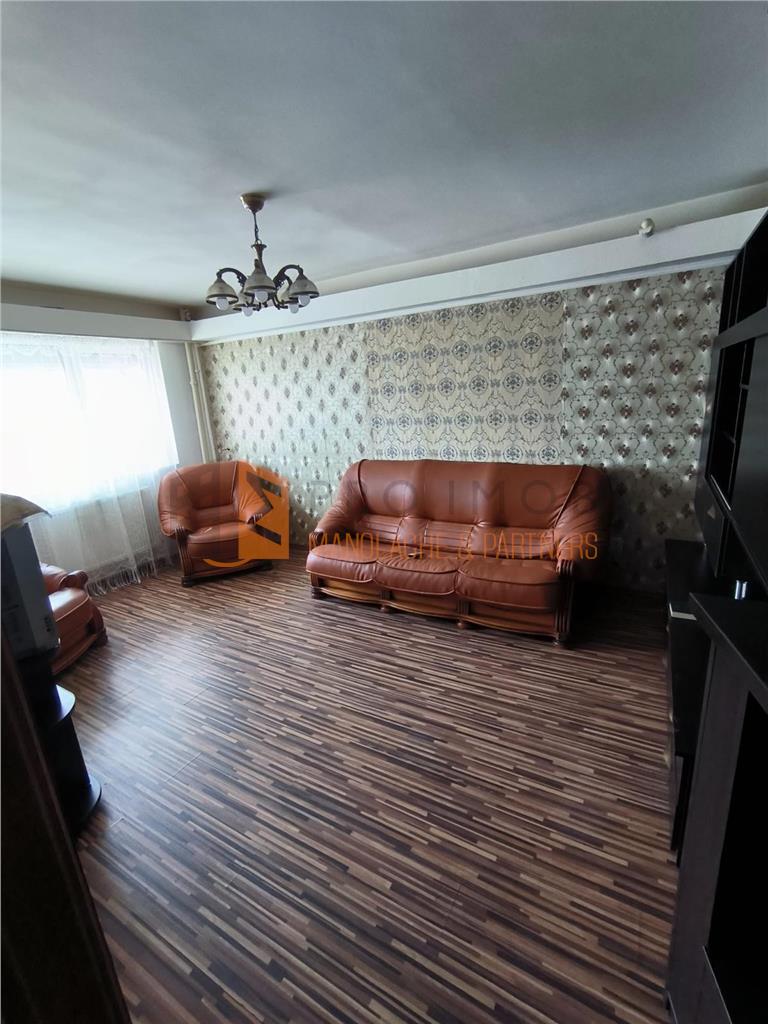 Apartament 3 camere confort 1 decomandat zona Micro 3
