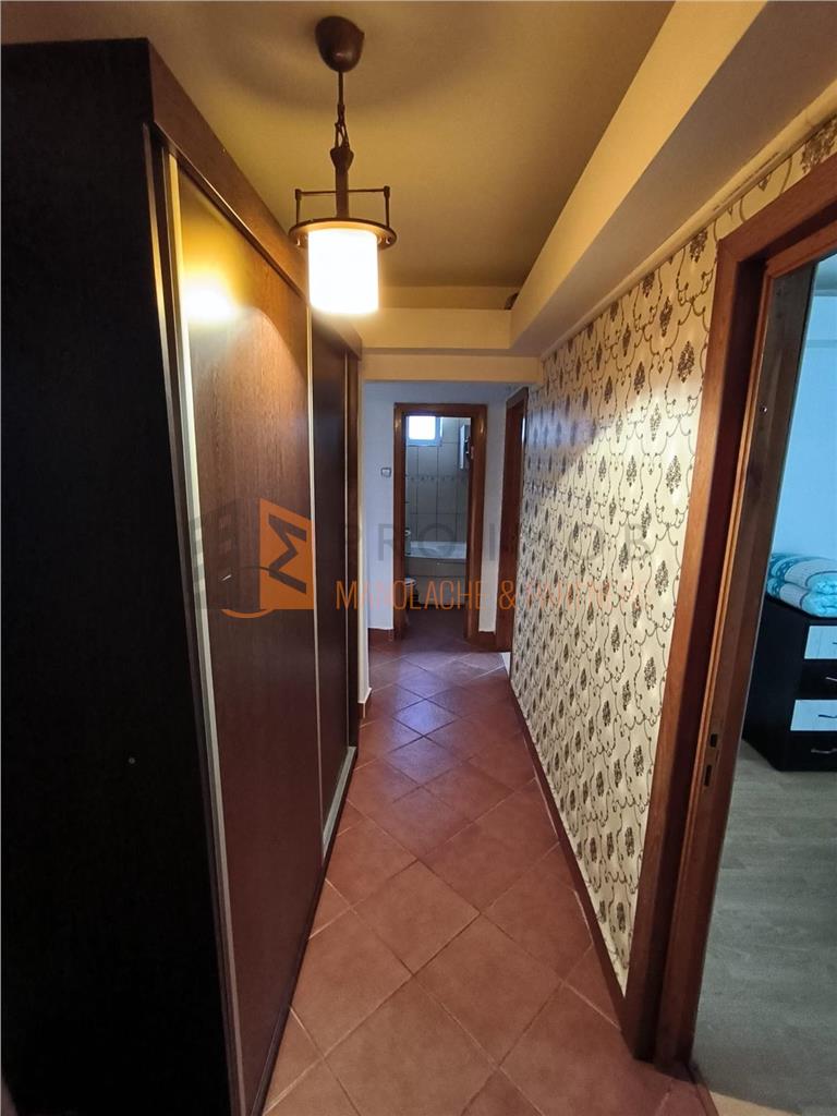 Apartament 3 camere confort 1 decomandat zona Micro 3