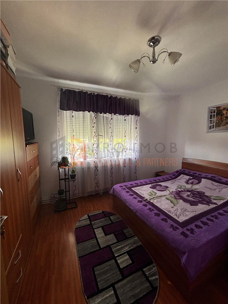 Apartament 2 camere confort 1 semidecomandat zona Crang