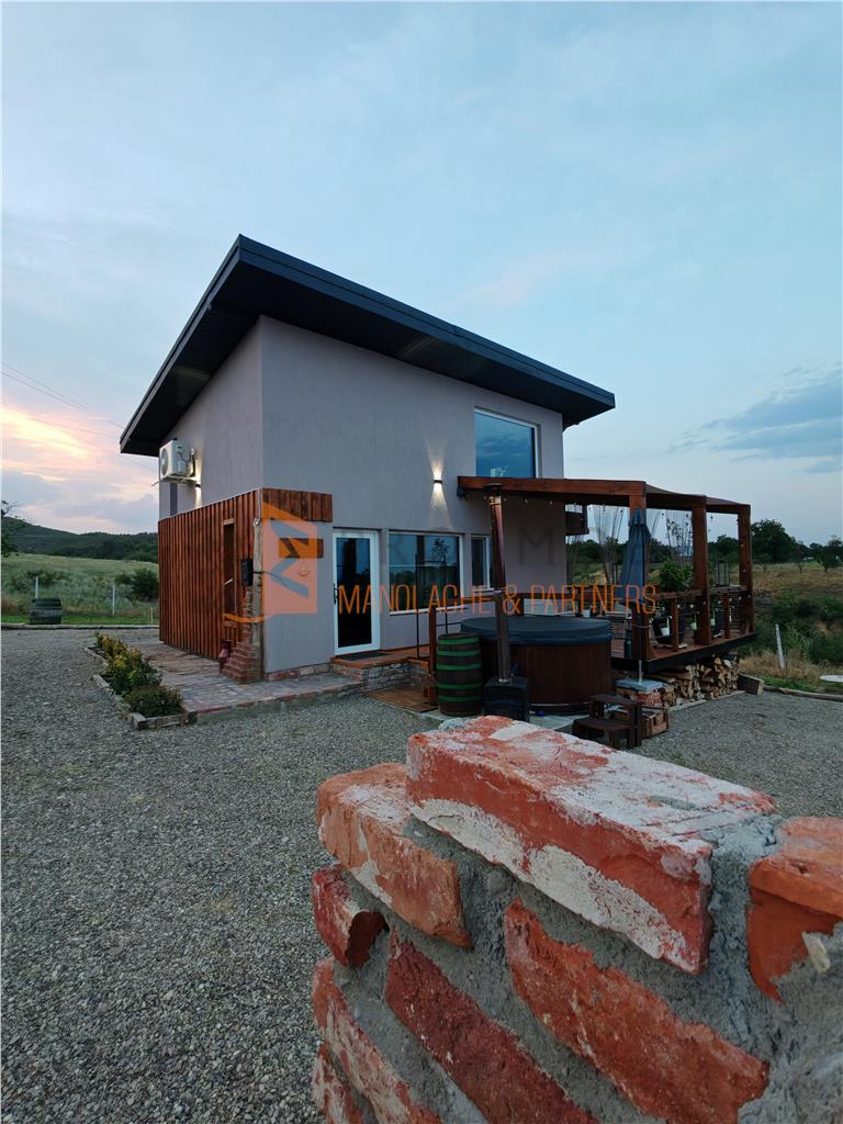 EXCLUSIVITATE! Cabana cu o priveliste unica in Niscov