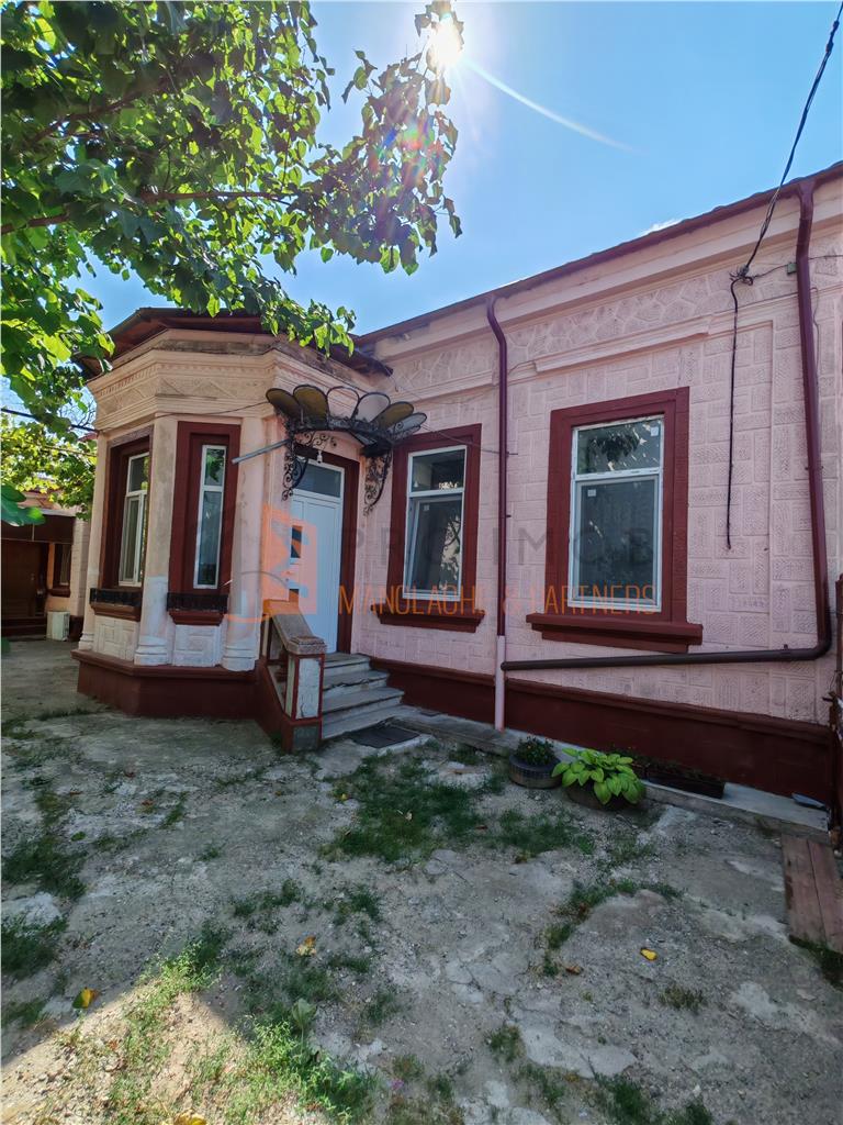 EXCLUSIVITATE! Casa spatioasa + teren in centrul Buzaului
