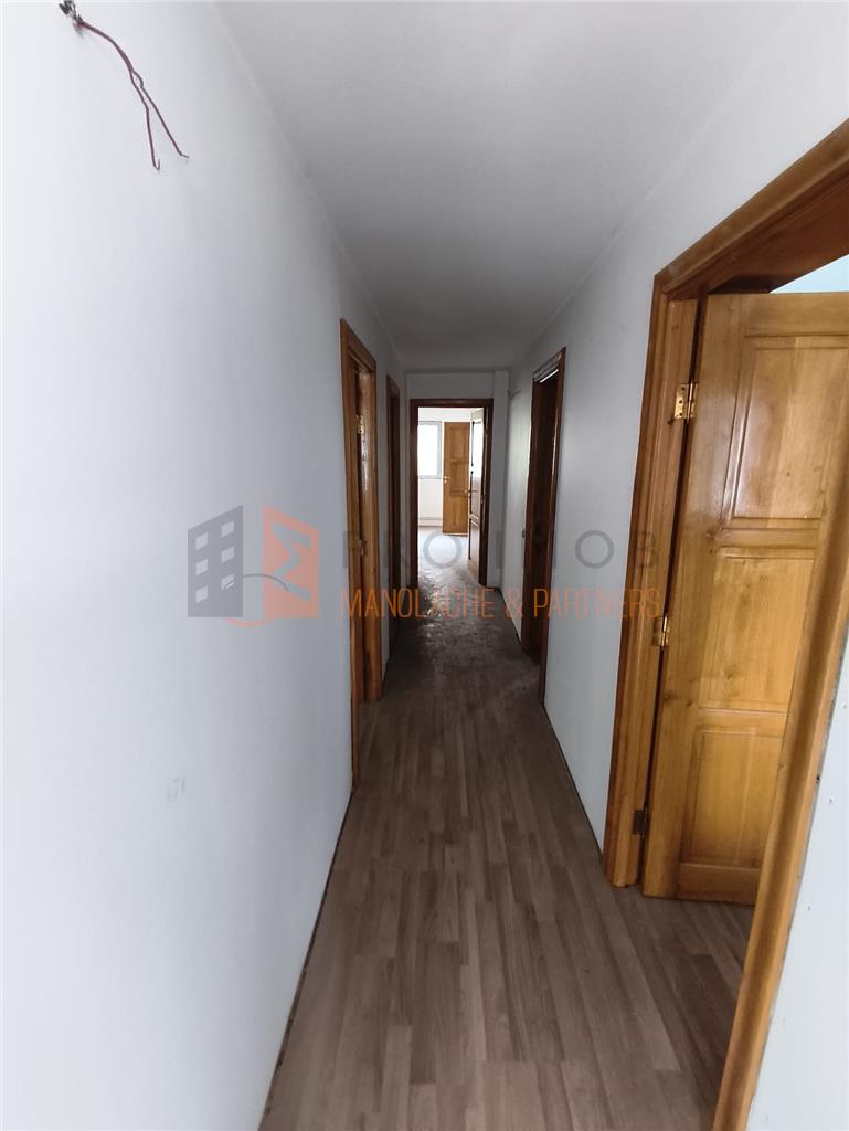 Spatiu comercial zona Garii
