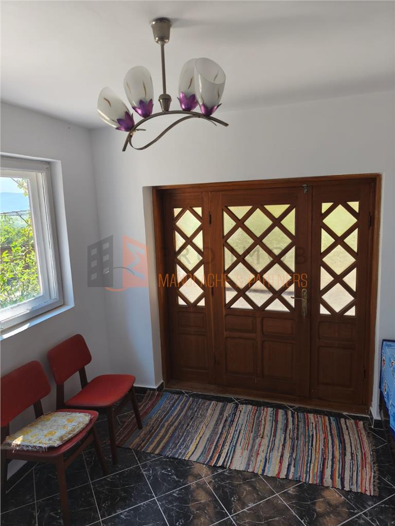 Casa tip parter zona Lunca Frumoasa, Parscov