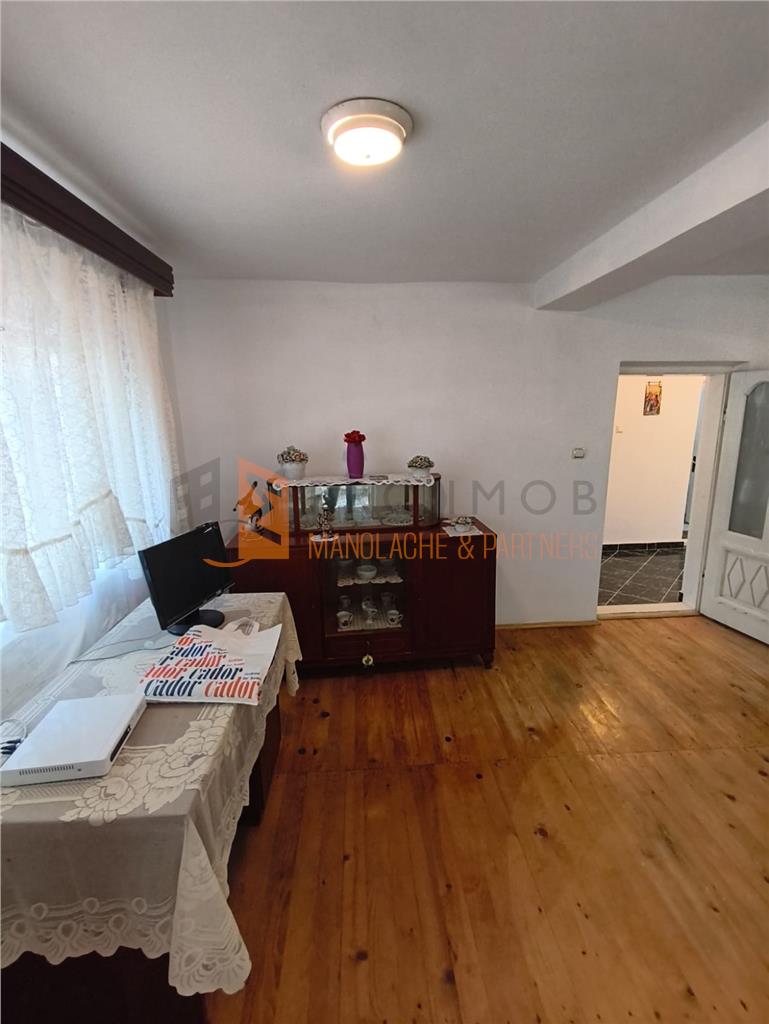Casa tip parter zona Lunca Frumoasa, Parscov