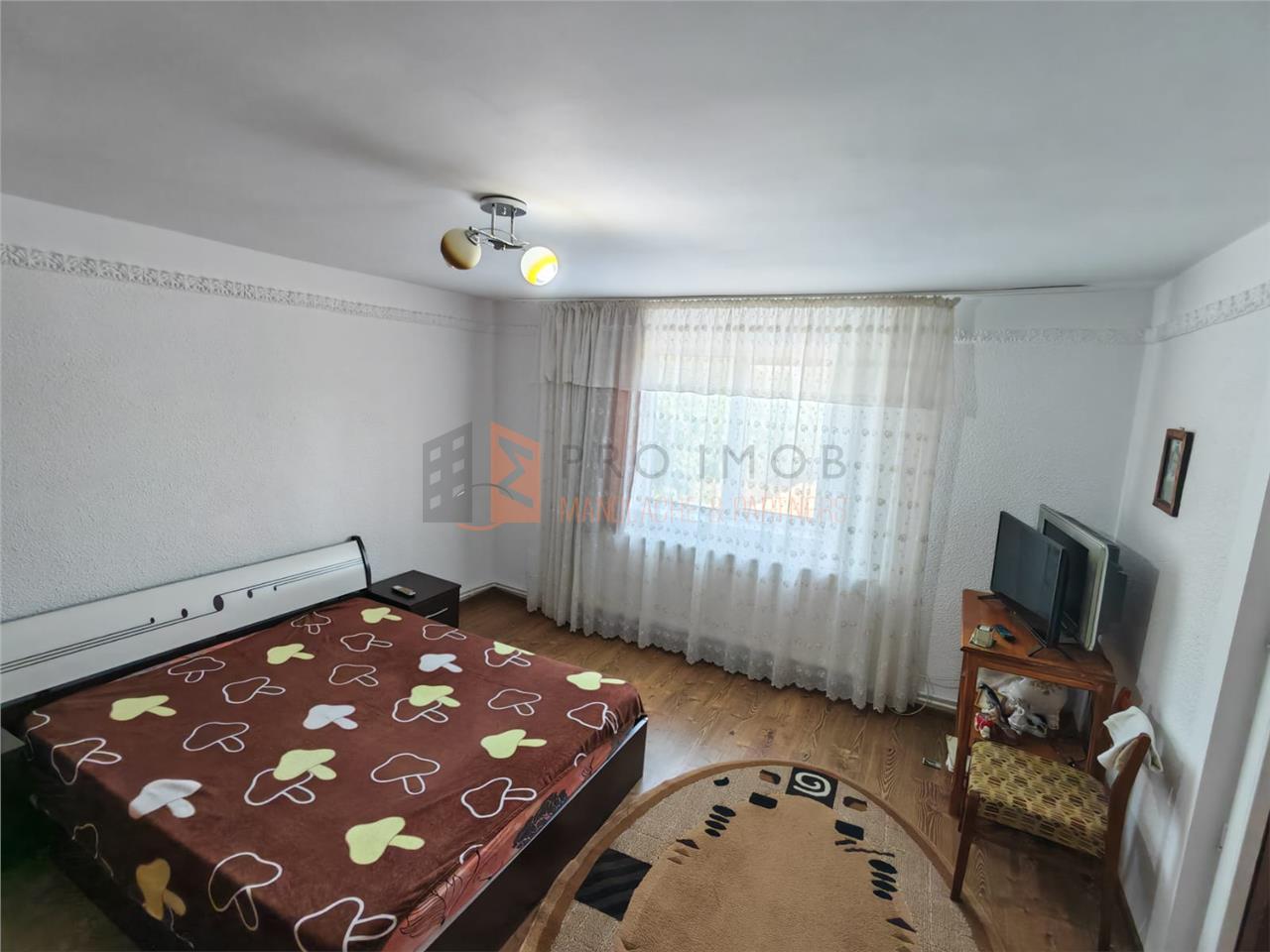 Casa tip P + E zona Focsanei