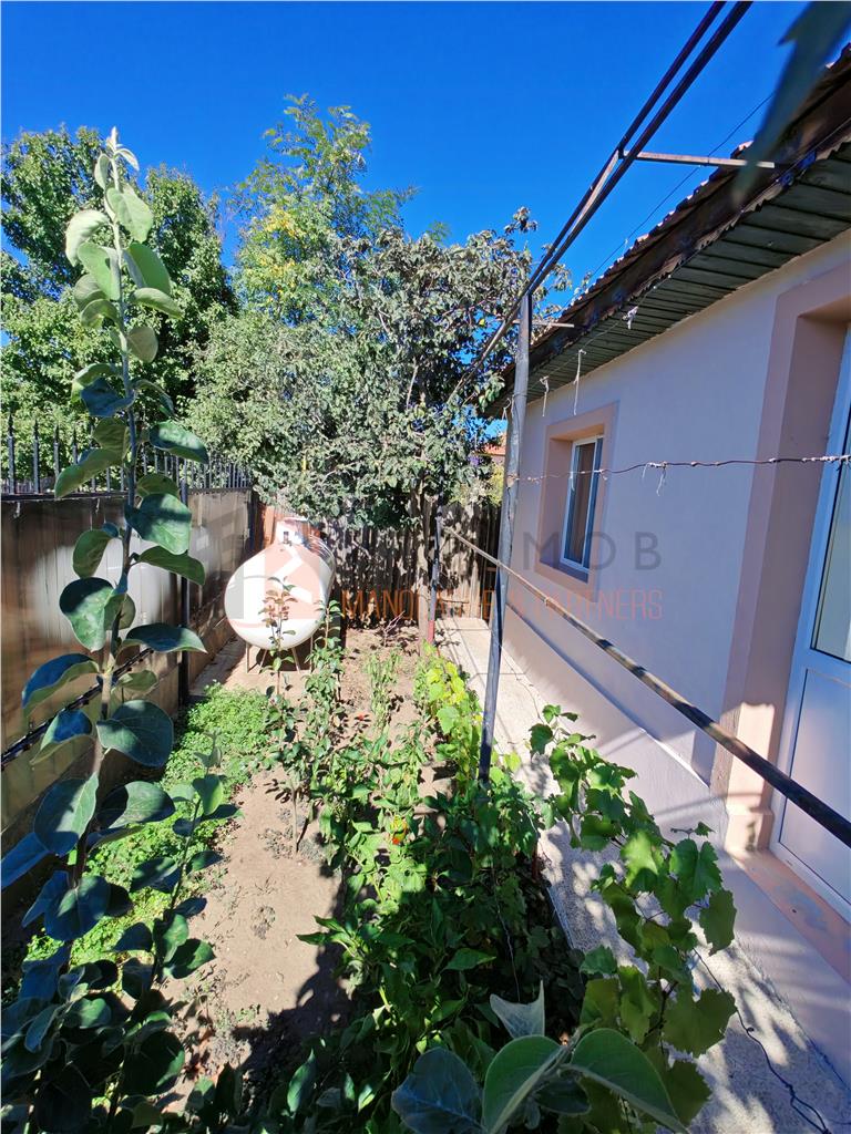Casa tip parter din caramida + teren 568 mp in Movila Banului, Buzau