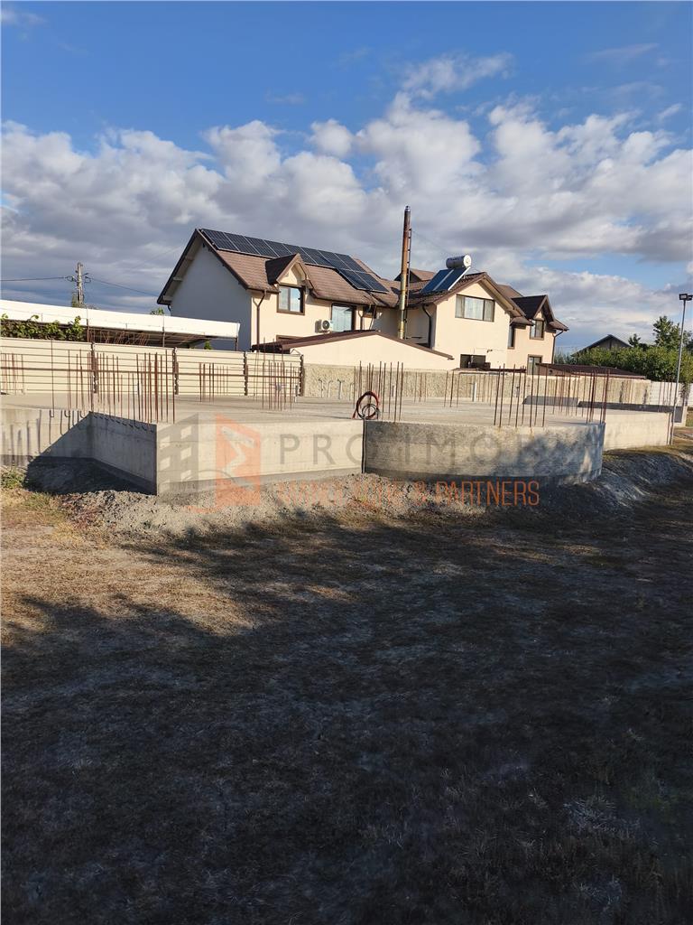 Exclusivitate!Teren intravilan+ fundatie 225 mp zona Spataru