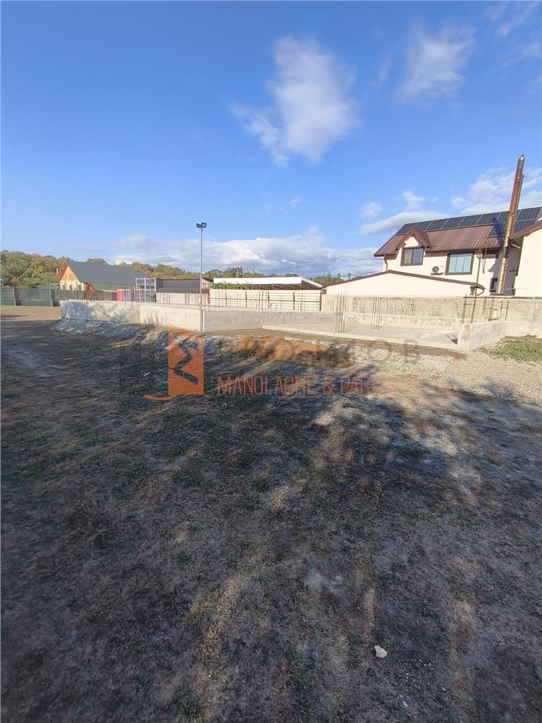 Exclusivitate!Teren intravilan+ fundatie 225 mp zona Spataru