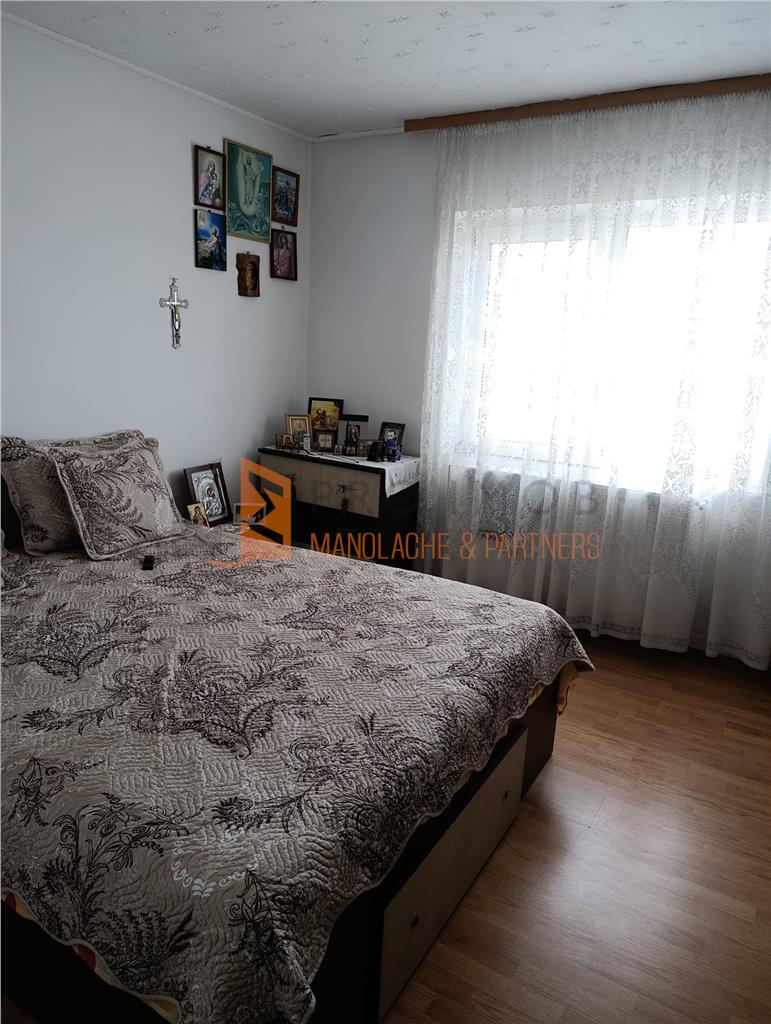 Apartament 4 camere cf1 decomandat in zona Unirii Nord