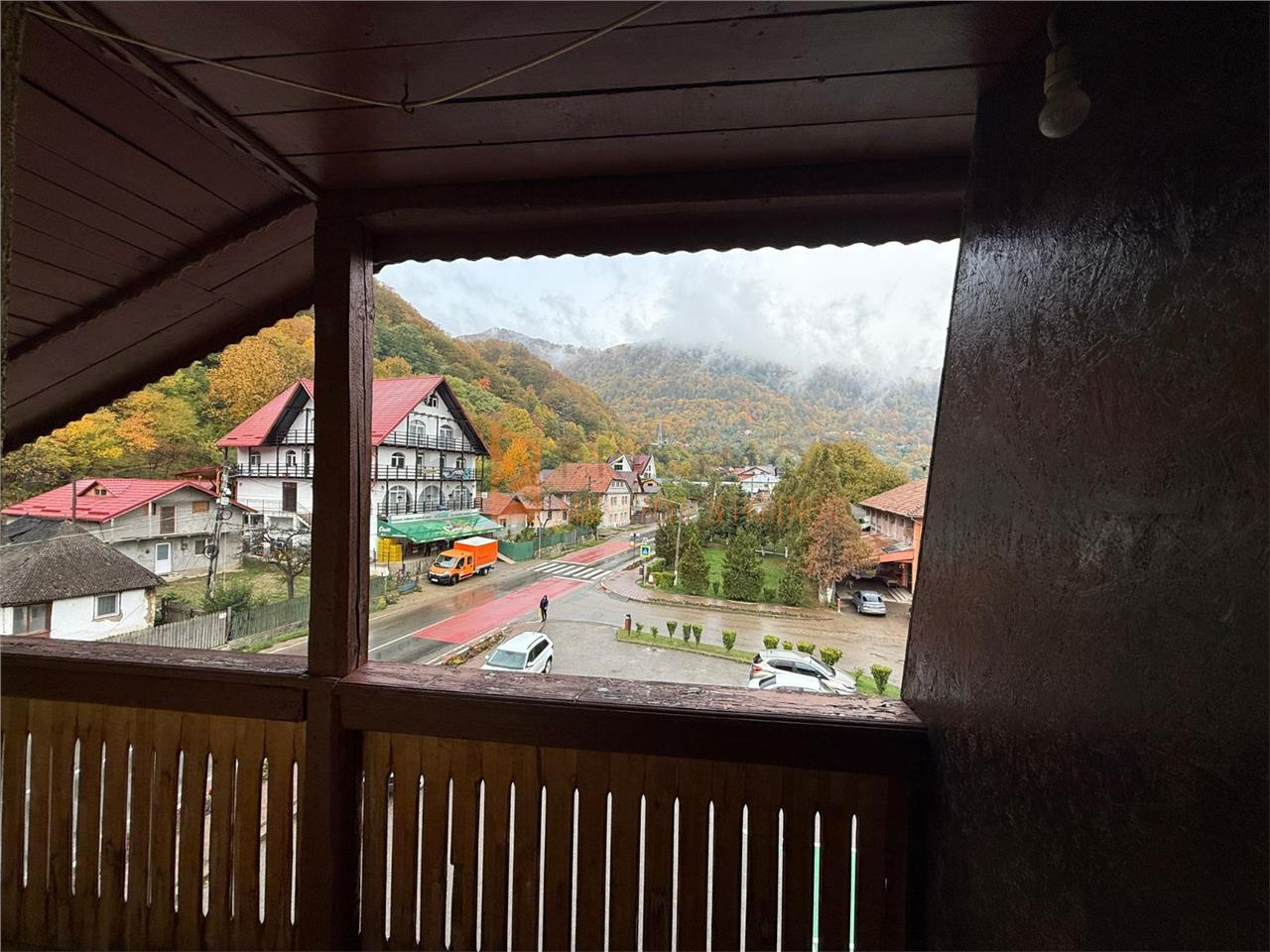 EXCLUSIVITATE! Pensiune pretabil Spatiu comercial P+1+M zona Siriu