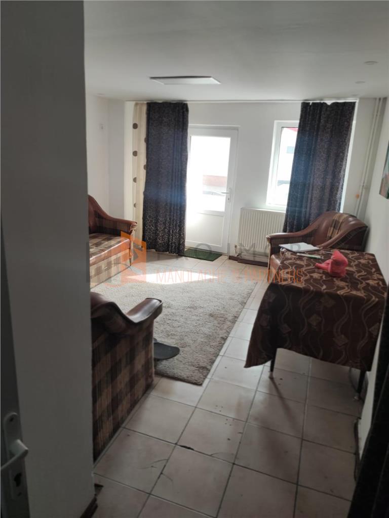 Casa tip parter + mansarda in zona Centru