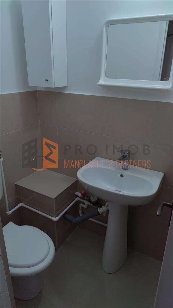 Apartament 3 camere cf 1 decomandat in zona Unirii Sud