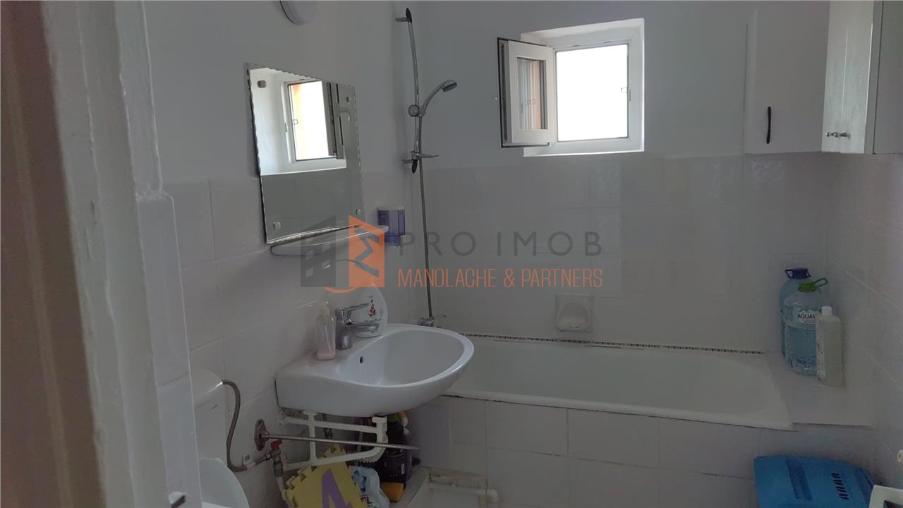 Apartament 3 camere cf 1 decomandat in zona Unirii Sud
