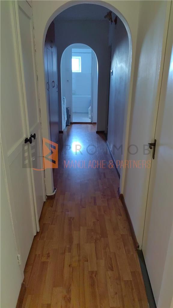 Apartament 3 camere cf 1 decomandat in zona Unirii Sud