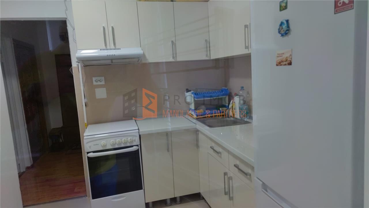Apartament 3 camere cf 1 decomandat in zona Unirii Sud