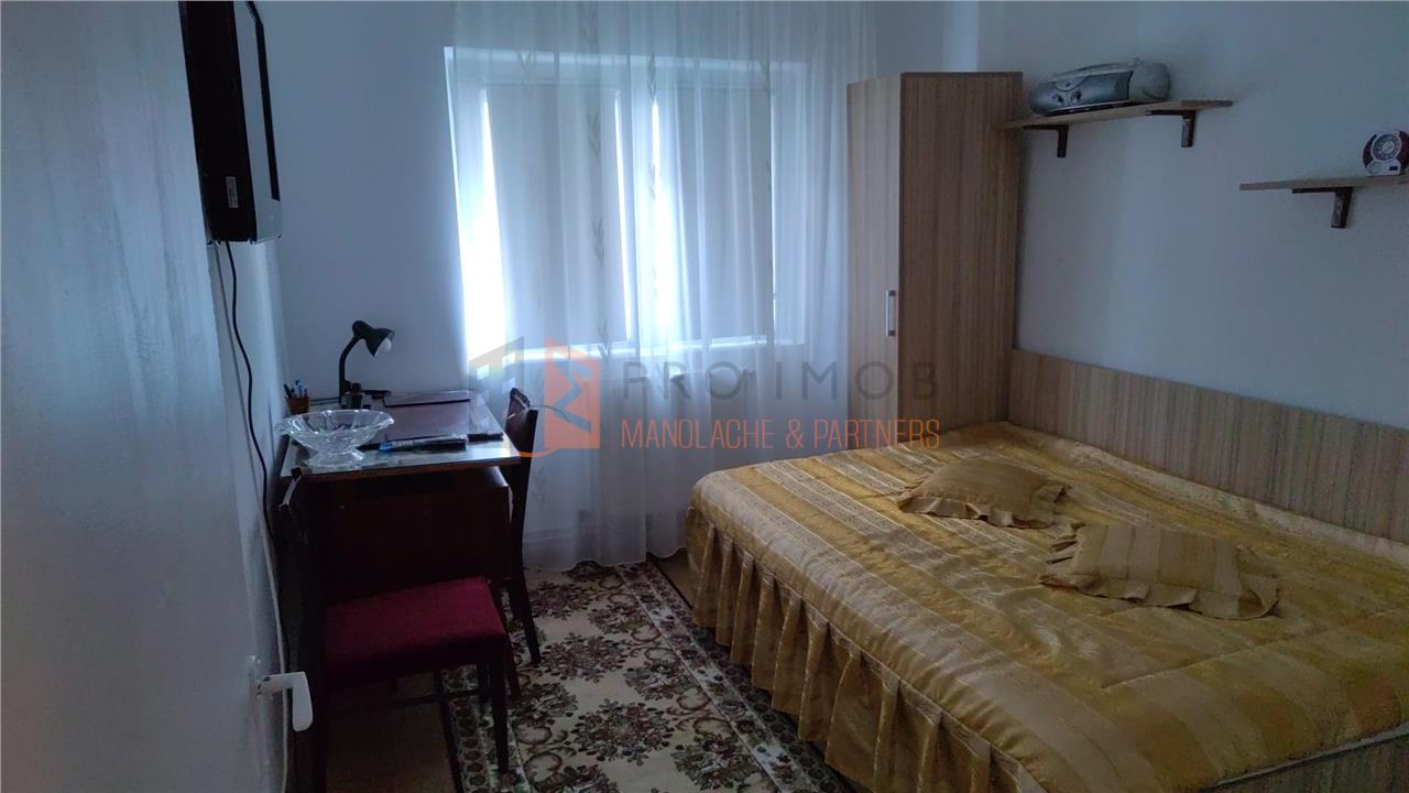 Apartament 3 camere cf 1 decomandat in zona Unirii Sud