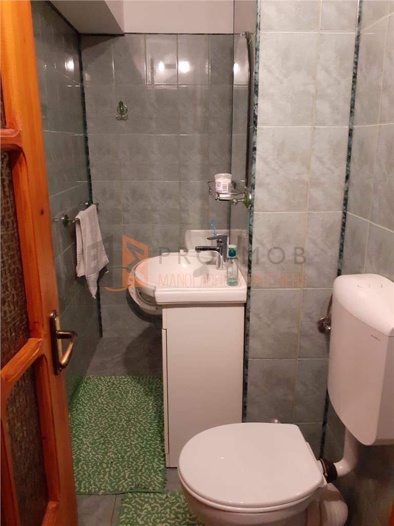 Apartament 4 camere cf 1 decomandat zona Bulevardul Unirii