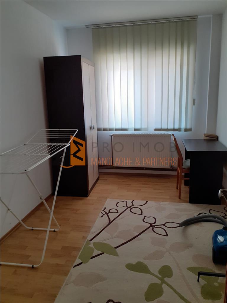 Apartament 4 camere cf 1 decomandat zona Bulevardul Unirii