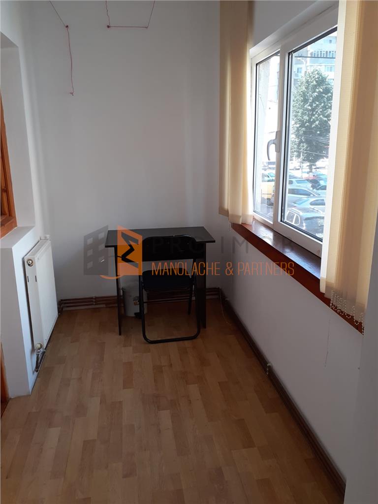 Apartament 4 camere cf 1 decomandat zona Bulevardul Unirii