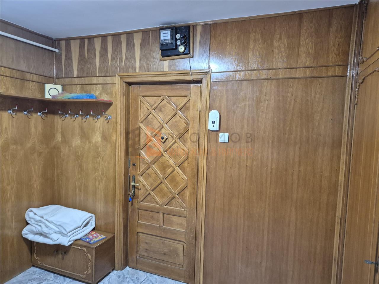 Apartament 2 camere cf 1 decomandat zona Unirii Sud