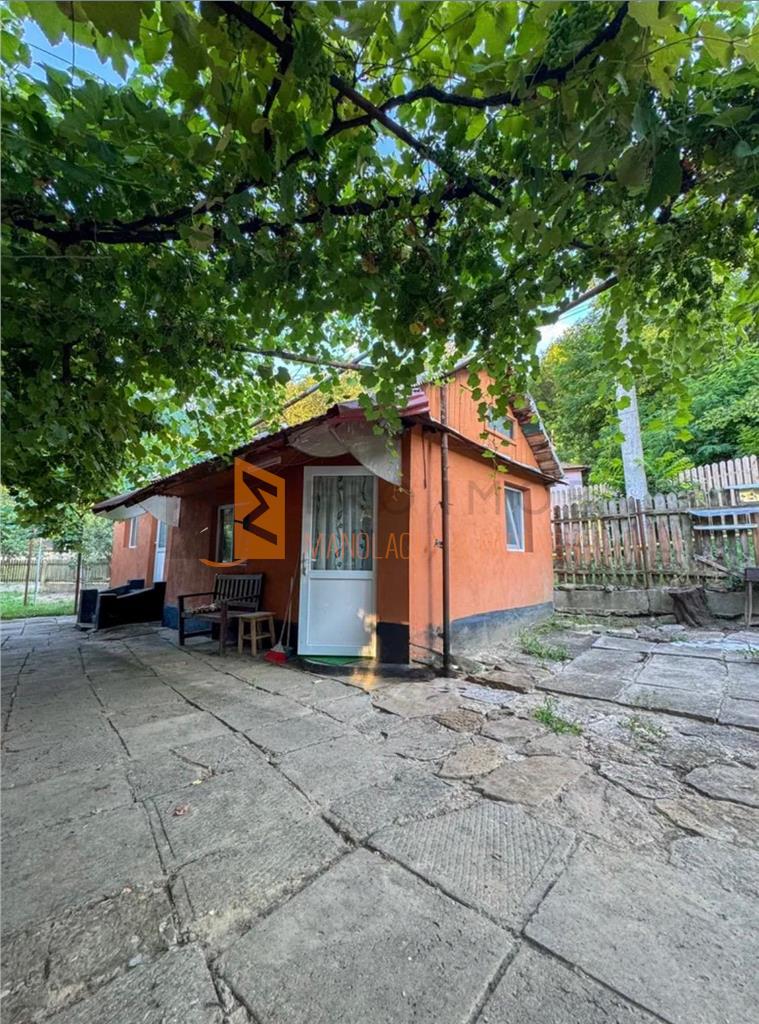 Casa tip parter zona Sarata Monteoru