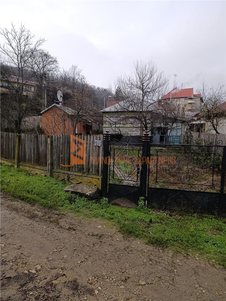 Casa tip parter zona Sarata Monteoru