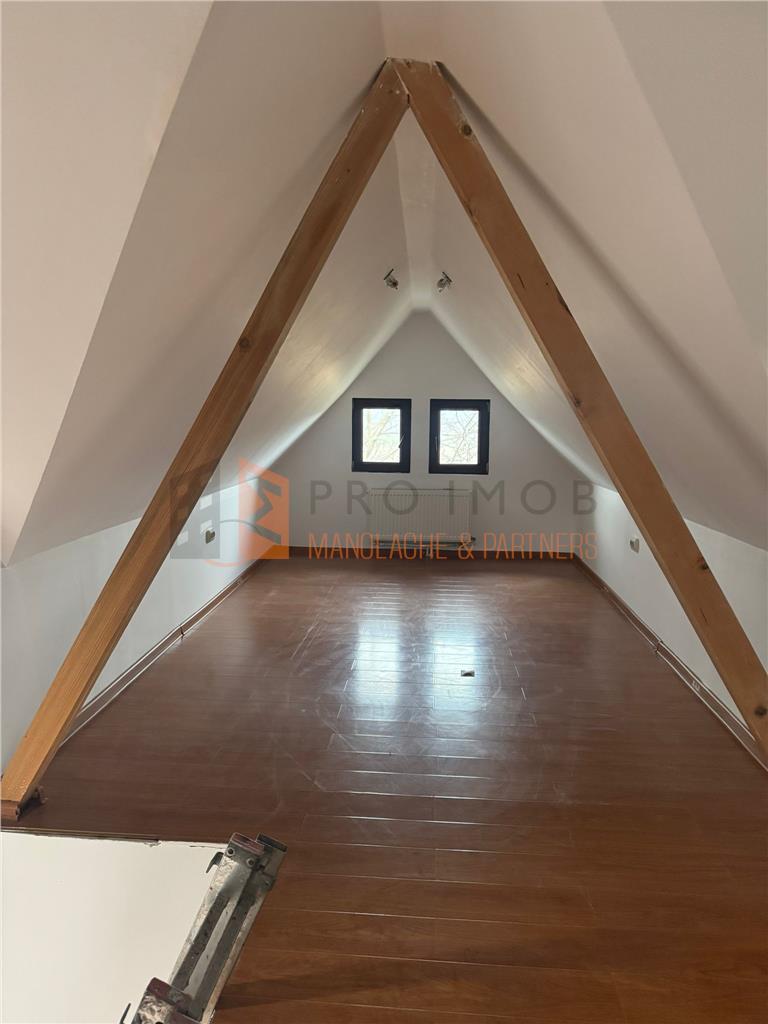 Casa tip P+1E+M zona Unguriu