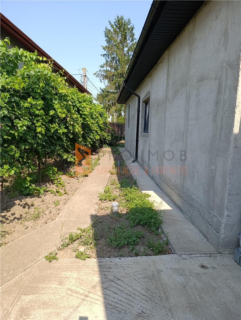 Casa tip parter zona Capatanesti
