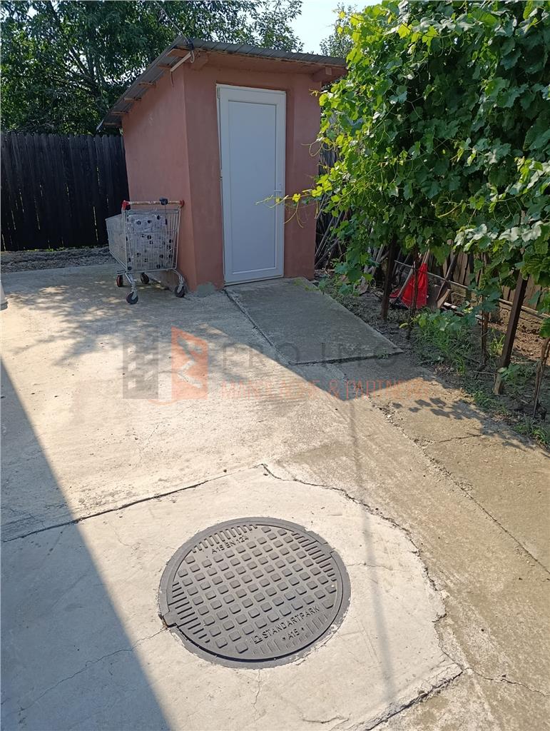 Casa tip parter zona Capatanesti