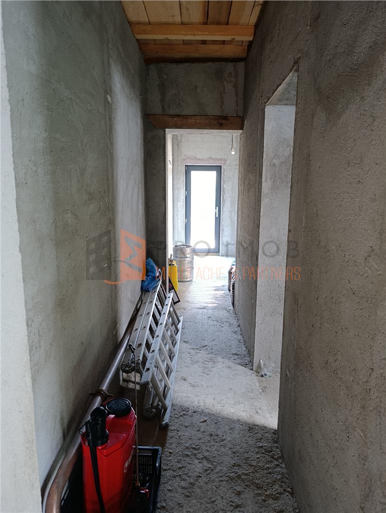 Casa tip parter zona Capatanesti