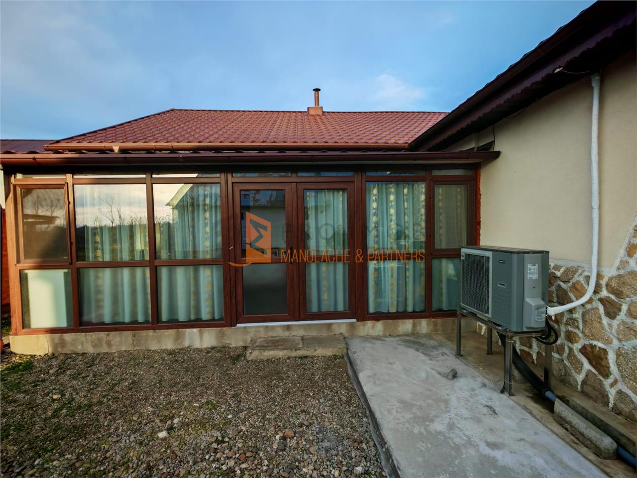 Casa tip parter zona Autorolla