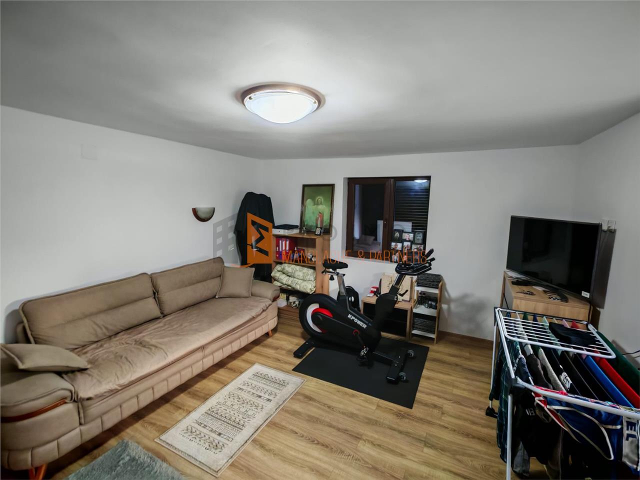 Casa tip parter zona Autorolla
