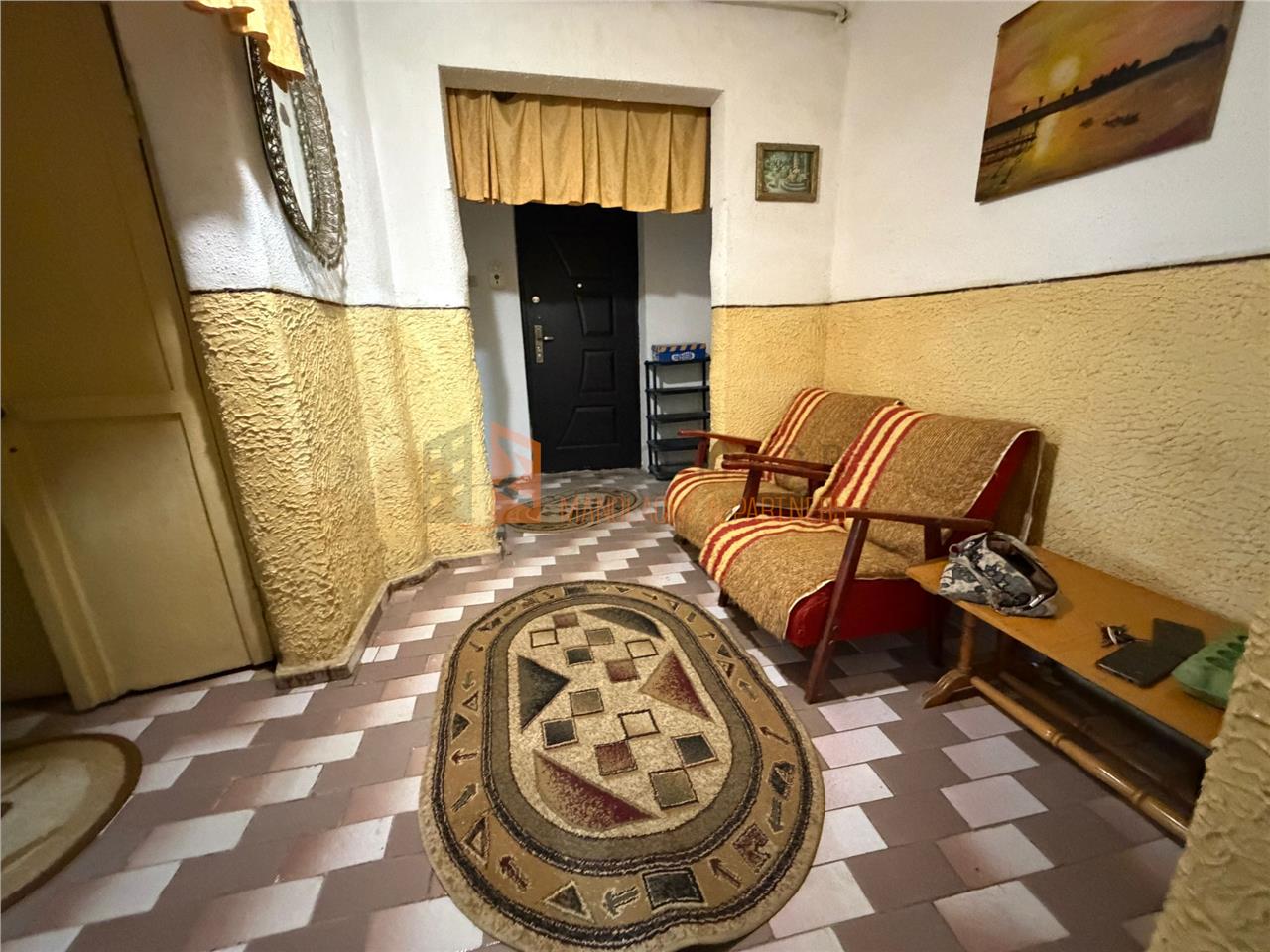 Apartament 2 camere cf 1 decomandat zona Crang 2