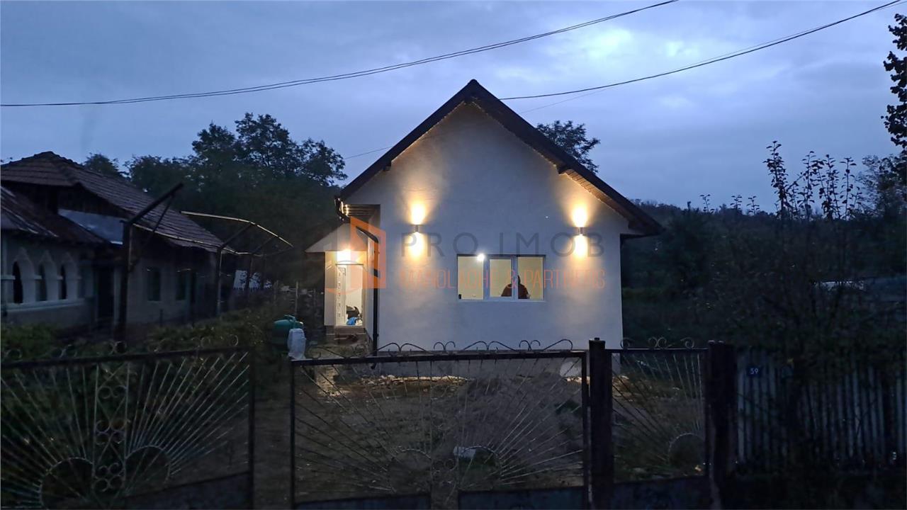 Casa tip parter zona Tisau