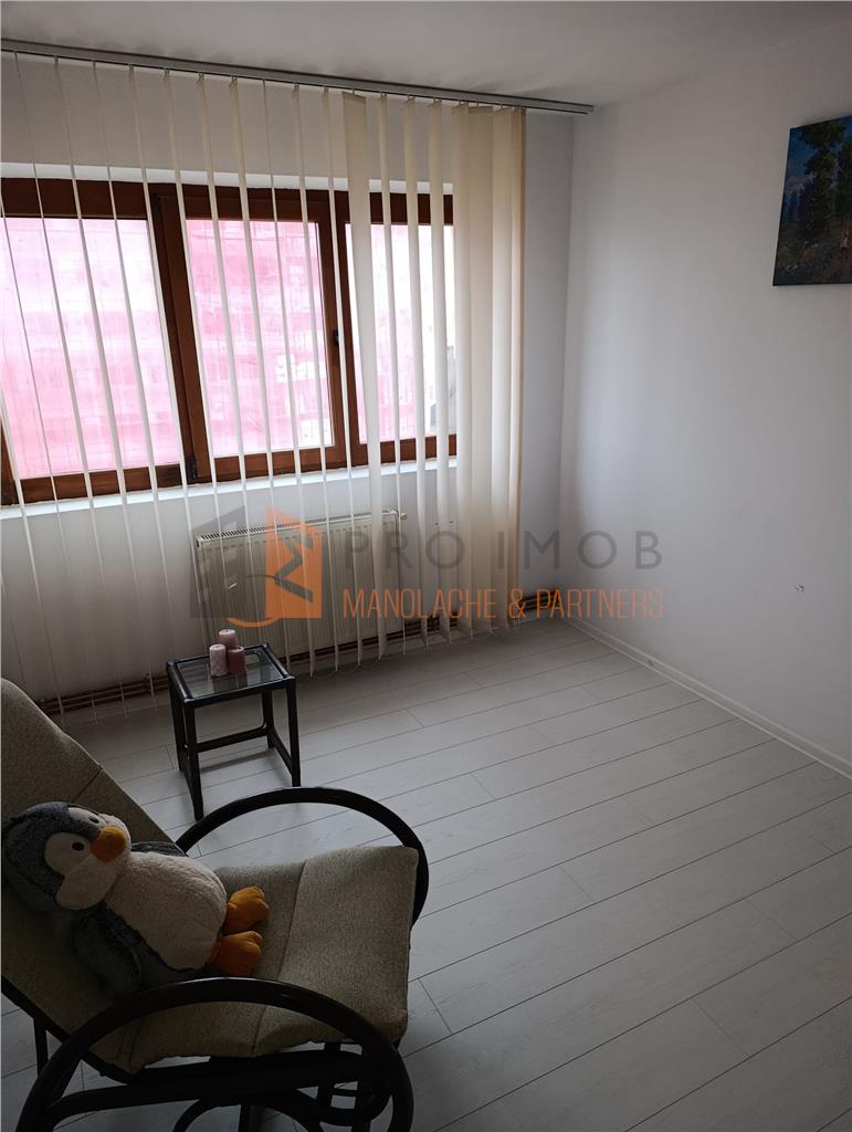 Apartament 2 camere cf 1 semidecomandat zona Unirii Sud