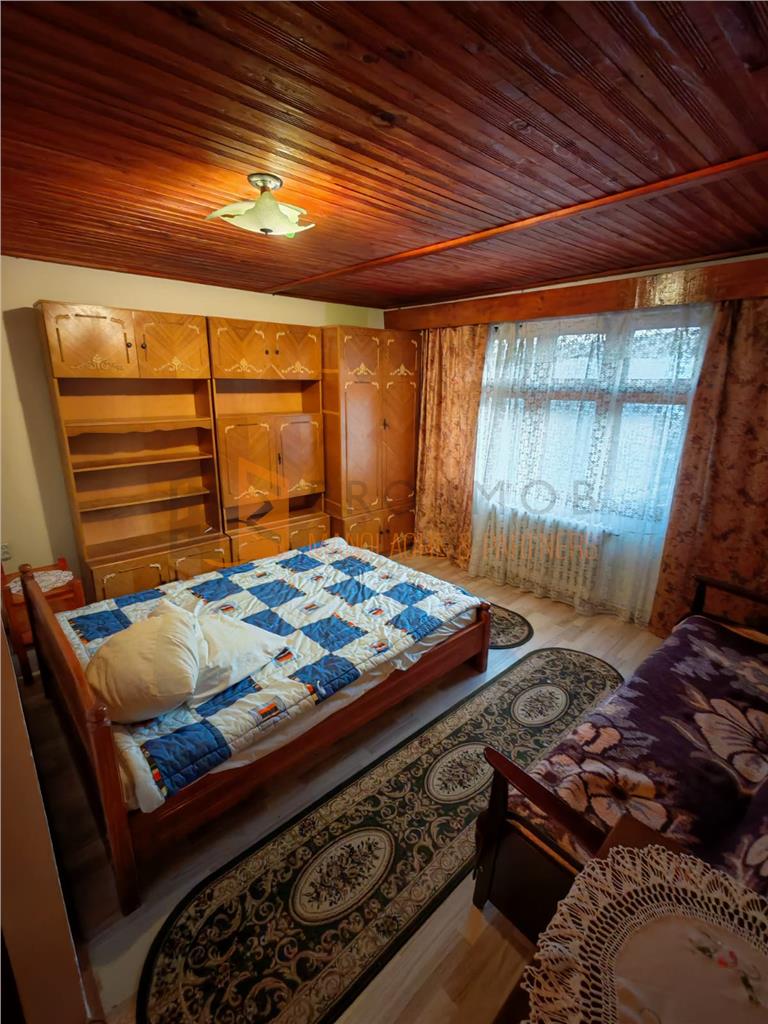 Casa tip P+1+M zona Vintila Voda