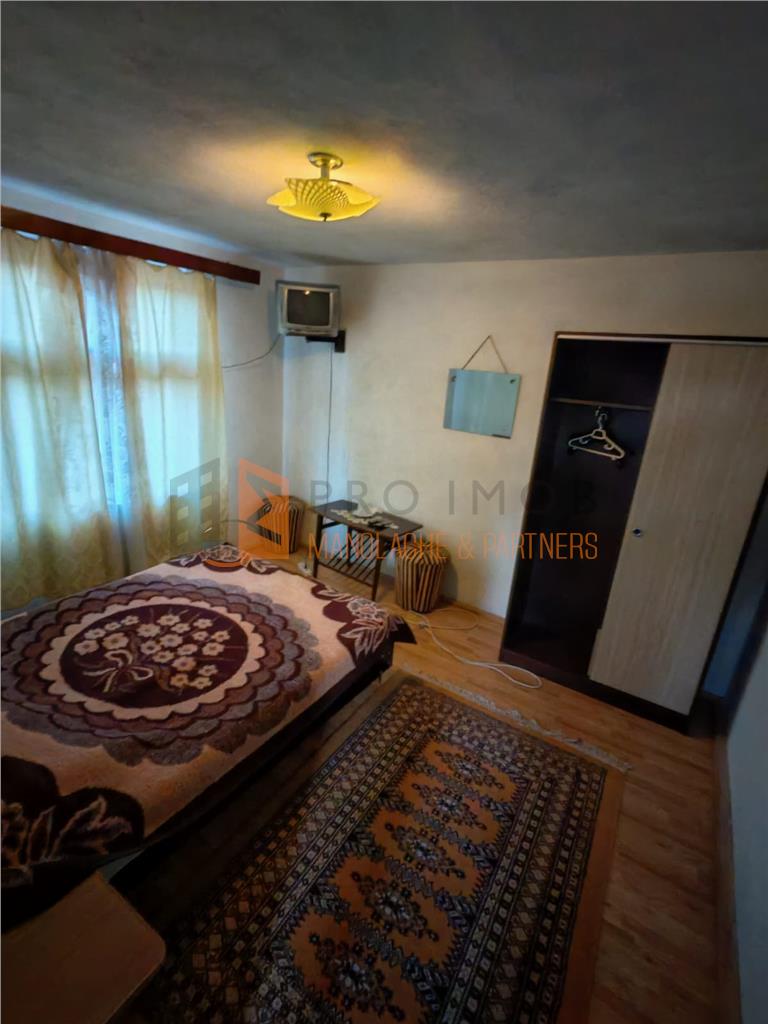 Casa tip P+1+M zona Vintila Voda