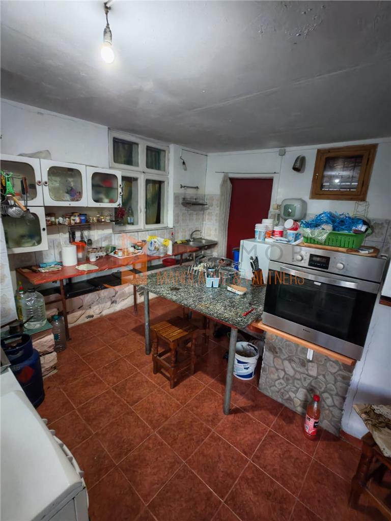 Casa tip P+1+M zona Vintila Voda
