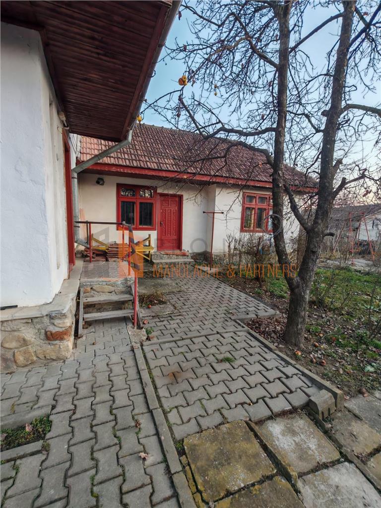 Casa tip P+1+M zona Vintila Voda