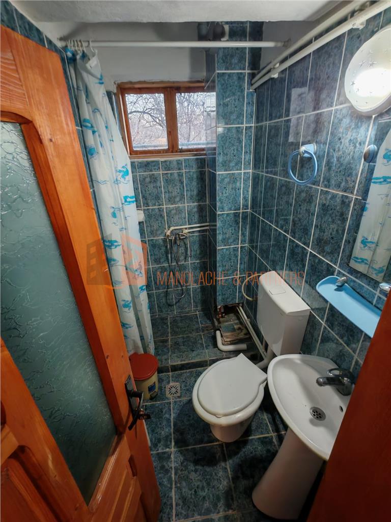 Casa tip P+1+M zona Vintila Voda