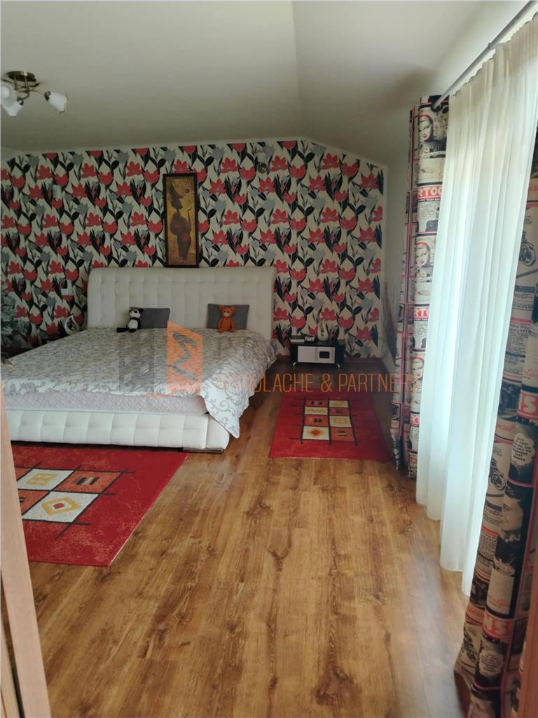 Casa tip P+M zona Smeeni