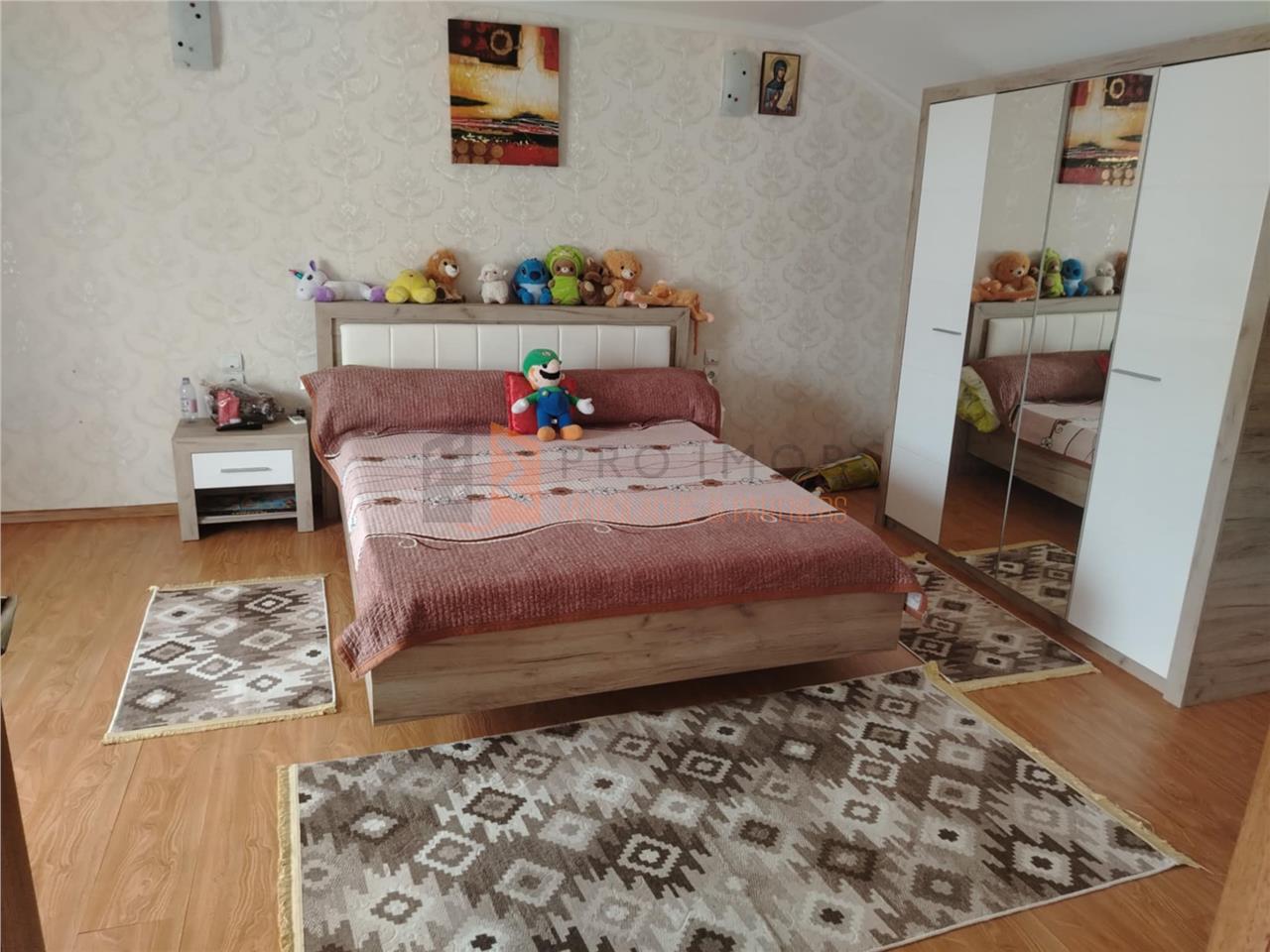 Casa tip P+M zona Smeeni