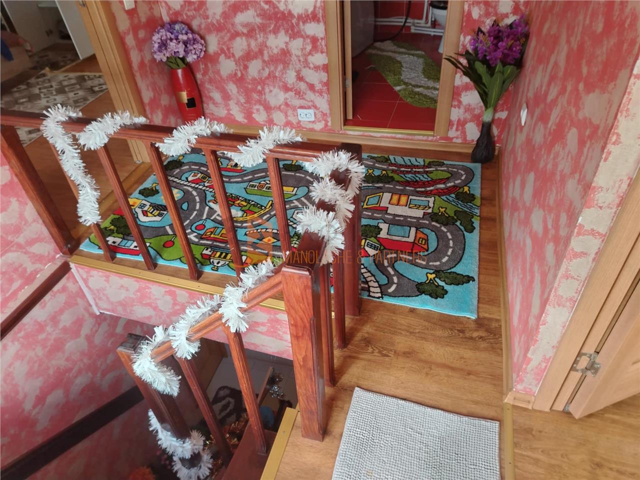 Casa tip P+M zona Smeeni