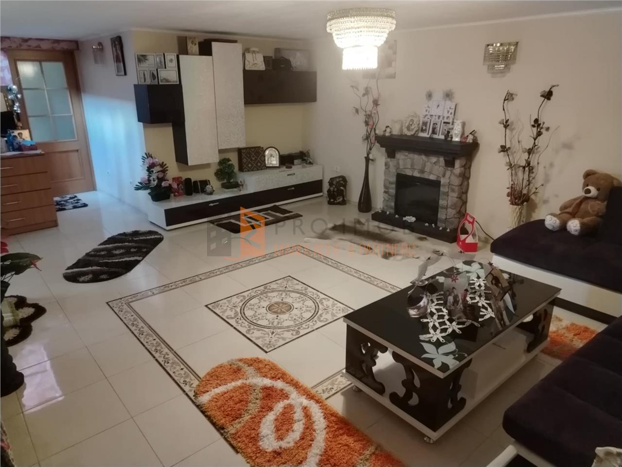 Casa tip P+M zona Smeeni