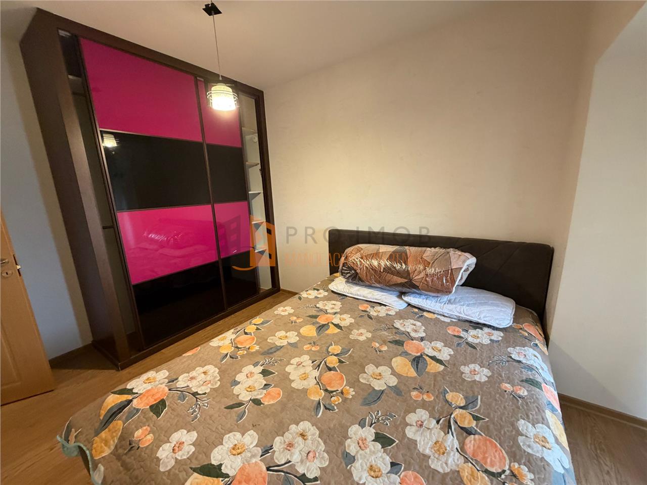 Apartament 4 camere cf 1 decomandat zona Obor