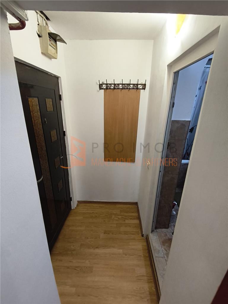 Comison 0 ! Apartament 2 camere cf 1 decomandat zona Micro 3