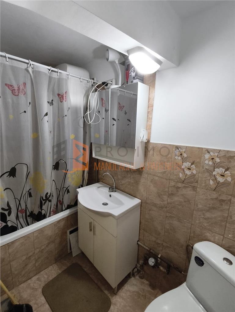 Comison 0 ! Apartament 2 camere cf 1 decomandat zona Micro 3