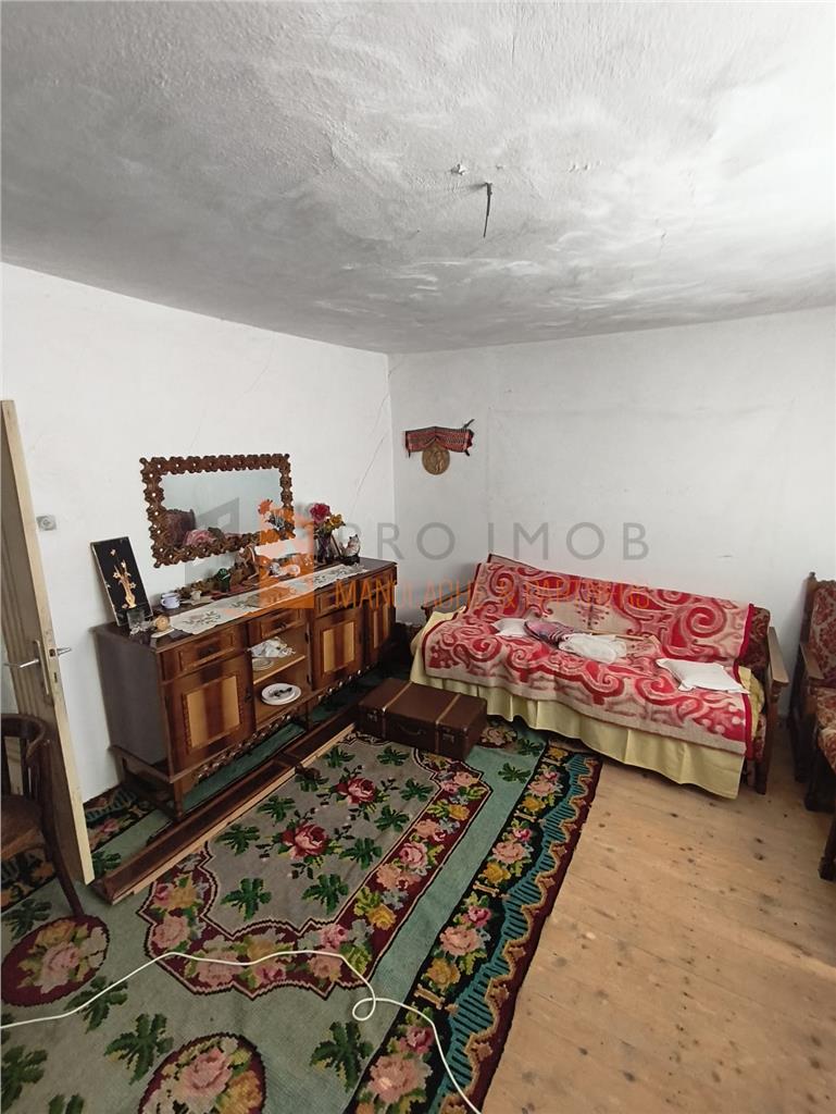 Casa tip parter zona Tisau