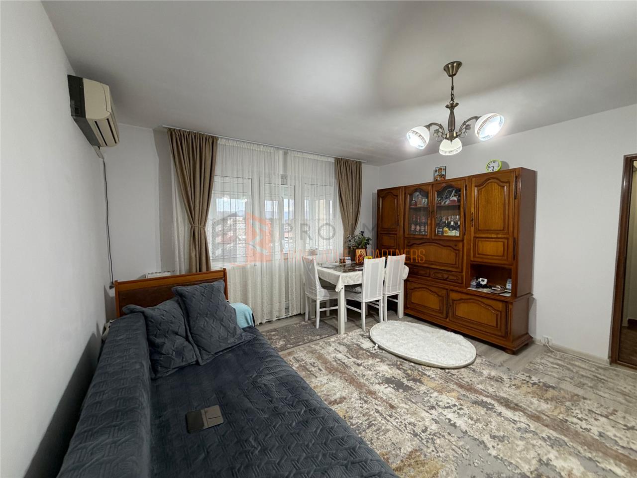 EXCLUSIVITATE Apartament 2 camere CU GARAJ cf 1 semidecomandat Berca
